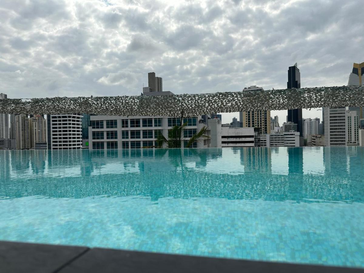 Gran Evenia Panama Hotel Exterior foto Skyline pool at the 33rd floor