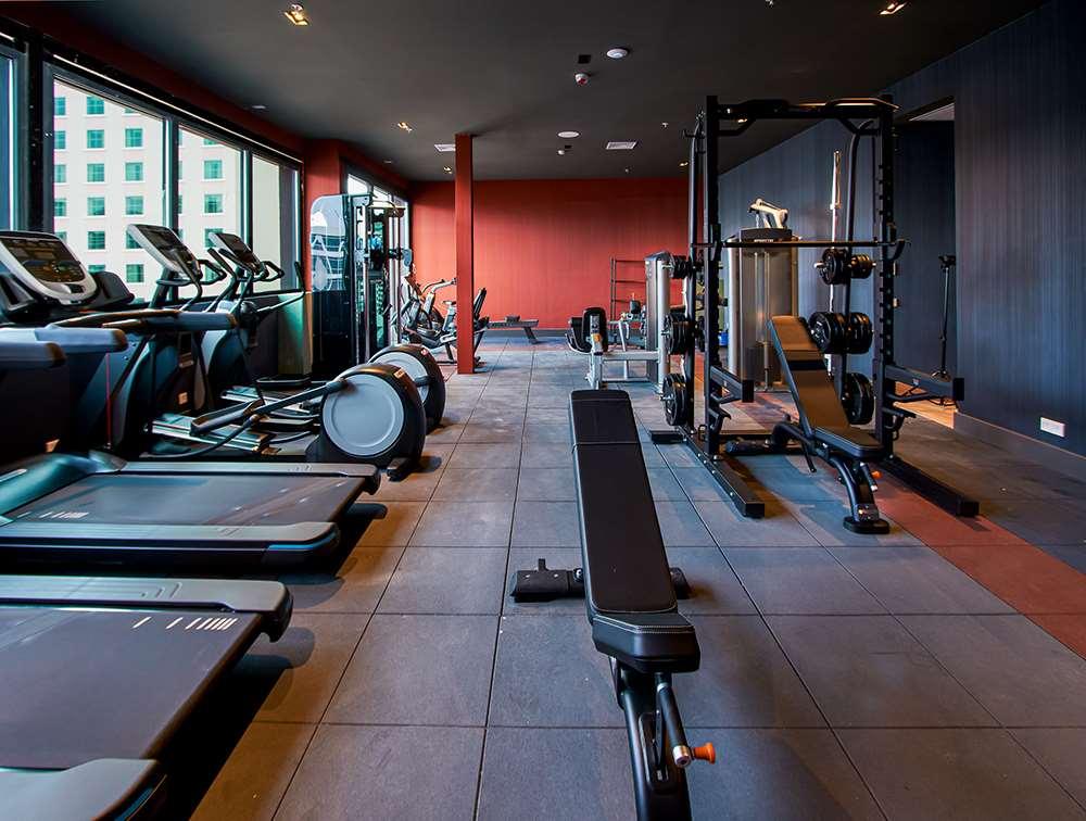 Gran Evenia Panama Hotel Facilități foto The gym at the 100 East 53rd Street building