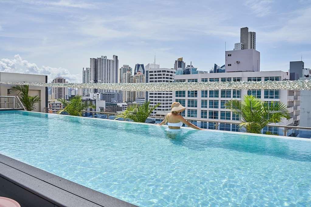 Gran Evenia Panama Hotel Facilități foto Rooftop pool at the hotel